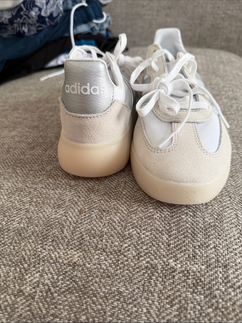 NWOT - adidas White Lifestyle Low-Top Sneakers - Picture 3 of 5